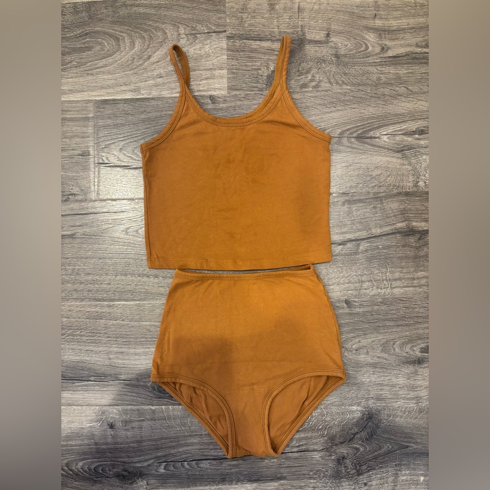 ARQ underwear set in Toffee